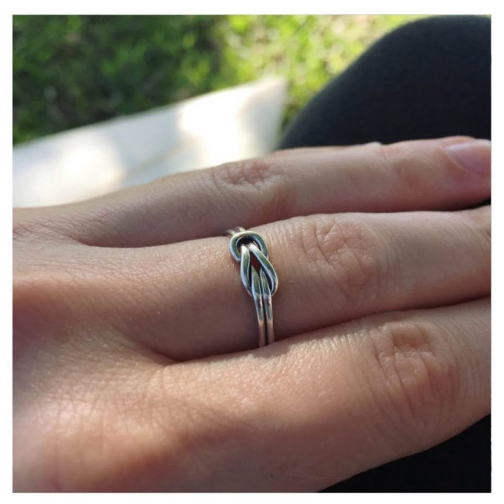 Elegant Silver Knot Ring